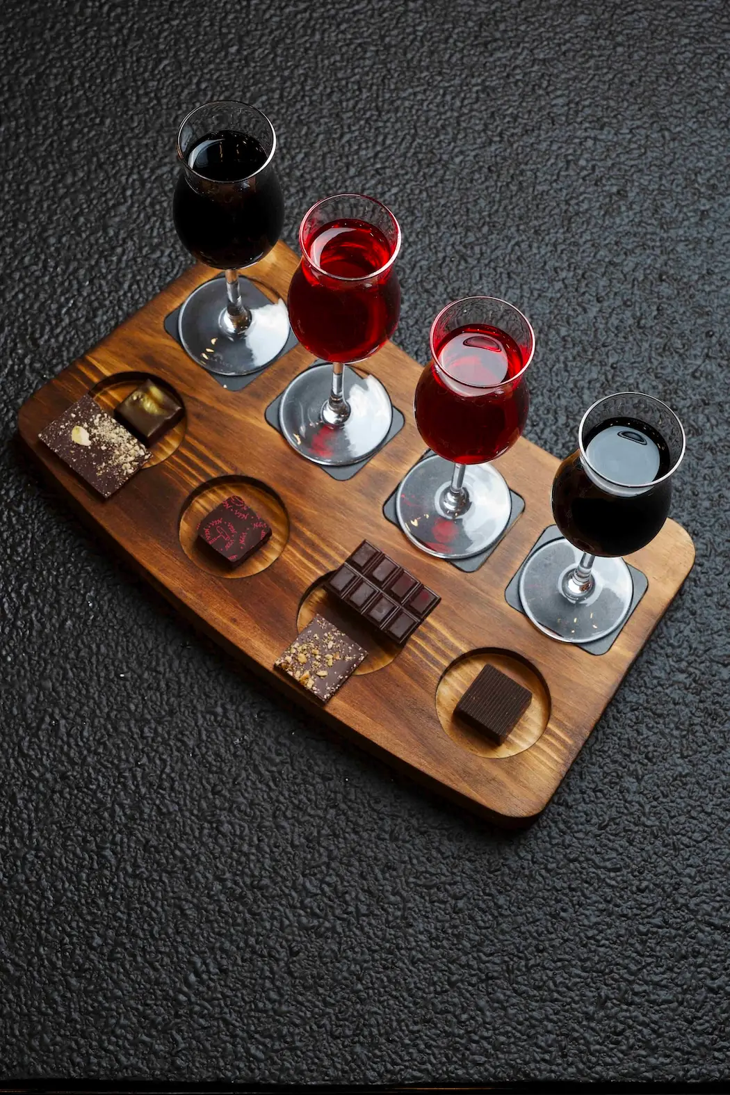Ayza Wine Chocolate Bar